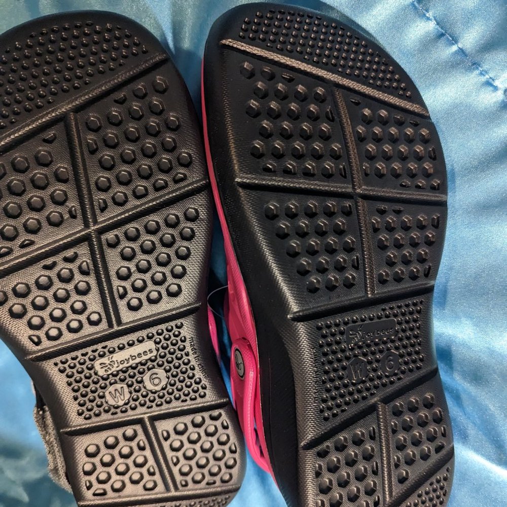 Joybees - Picture 3 of 3